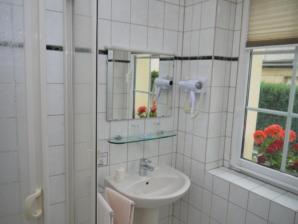 Grunaer Hof Hotel Chemnitz Room photo